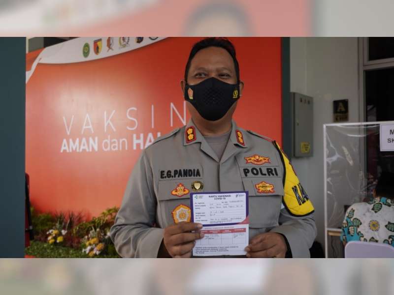 Vaksin COVID-19 Aman dan Halal, Kapolres Bojonegoro Imbau Masyarakat Jangan Takut dan Ragu