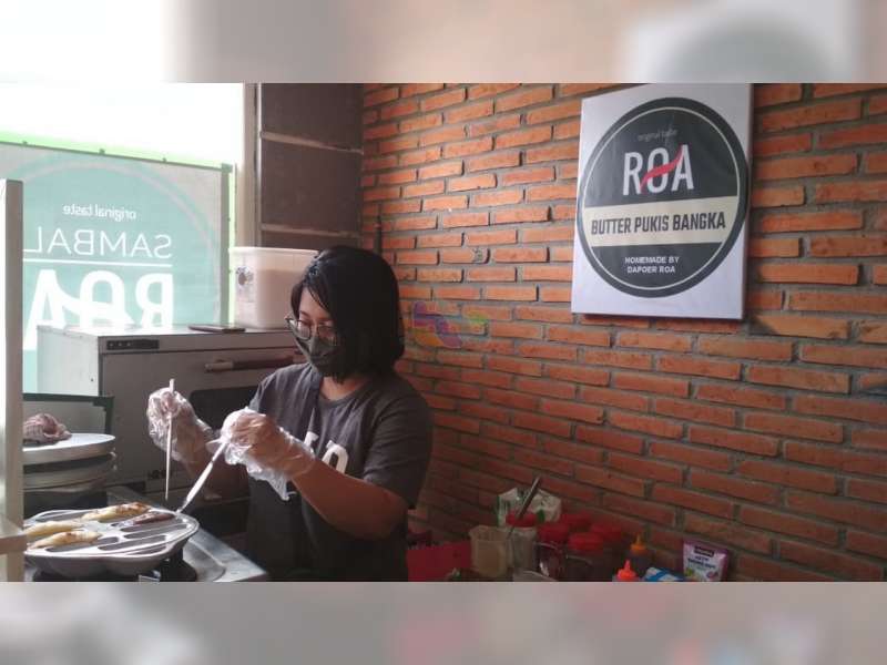 Berawal dari Ngidam, Perempuan asal Karangpacar, Bojonegoro Ini Kini Jual Pukis Bangka