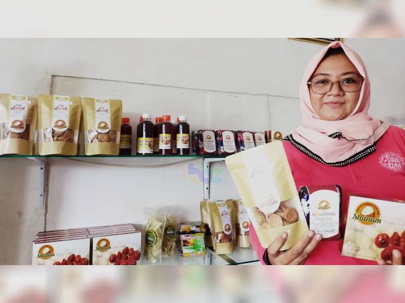 Terdampak COVID-19, Pengusaha Olahan Salak Asal Wedi, Bojonegoro, Tambah Aneka Varian