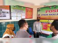 Kunjungi Posko PPKM Skala Mikro, Kapolres Bojonegoro Ajak Warga Disiplin Protokol Kesehatan
