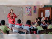 Pemuda Asal Sukorejo, Bojonegoro Kota Ini Pilih Jadi Pendongeng untuk Anak-Anak