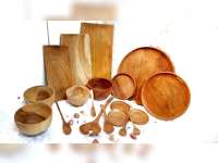 Kreatif, Ibu Rumah Tangga Asal Sukorejo, Bojonegoro Kota Ini Sulap Limbah Jadi Rupiah