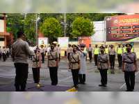 Kapolres Bojonegoro Pimpim Serijab 4 Kapolsek Jajaran yang Baru Dimutasi