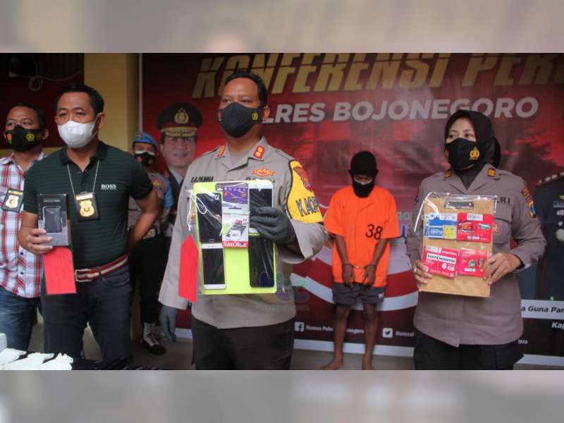 3 Orang Pelaku Pencurian Konter HP Ditangkap Polisi Bojonegoro