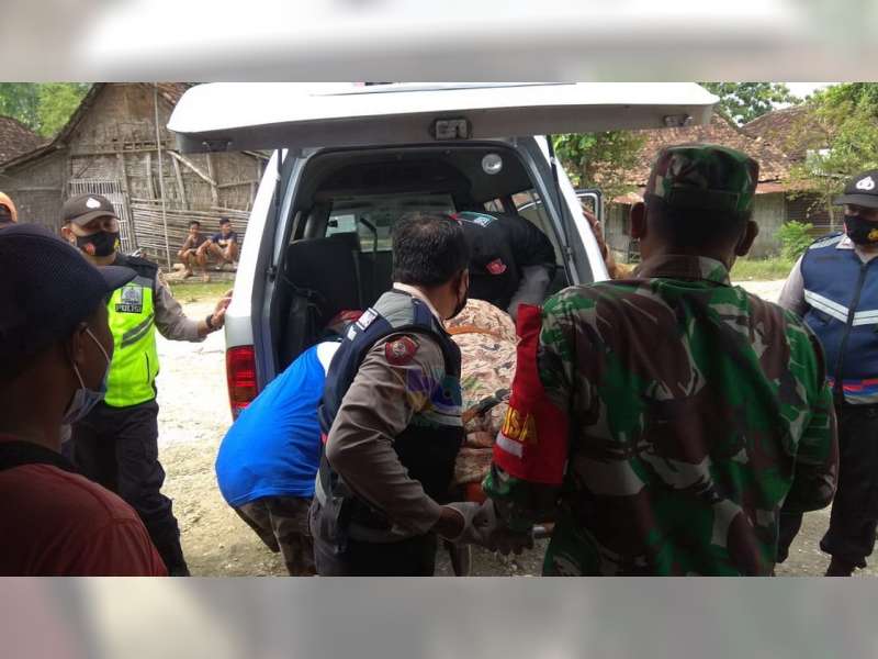 Seorang Buruh Panggul Gabah asal Pati, Meninggal Dunia saat Bekerja di Sumberrejo, Bojonegoro