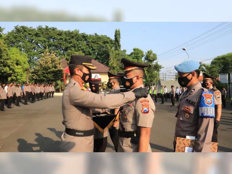 Kapolres Tuban Pimpin Sertijab Kasat Reskrim dan Kapolsek Jajaran