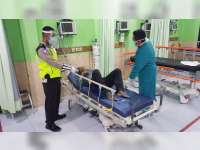 Diserempet Mobil, Pengayuh Sepeda di Balen, Bojonegoro, Luka-luka