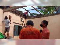 Diterjang Angin, Rumah Warga Campurejo, Bojonegoro Kota, Rusak