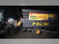 Peduli Korban Bencana di NTT, Polres Bojonegoro Kirim Bantuan