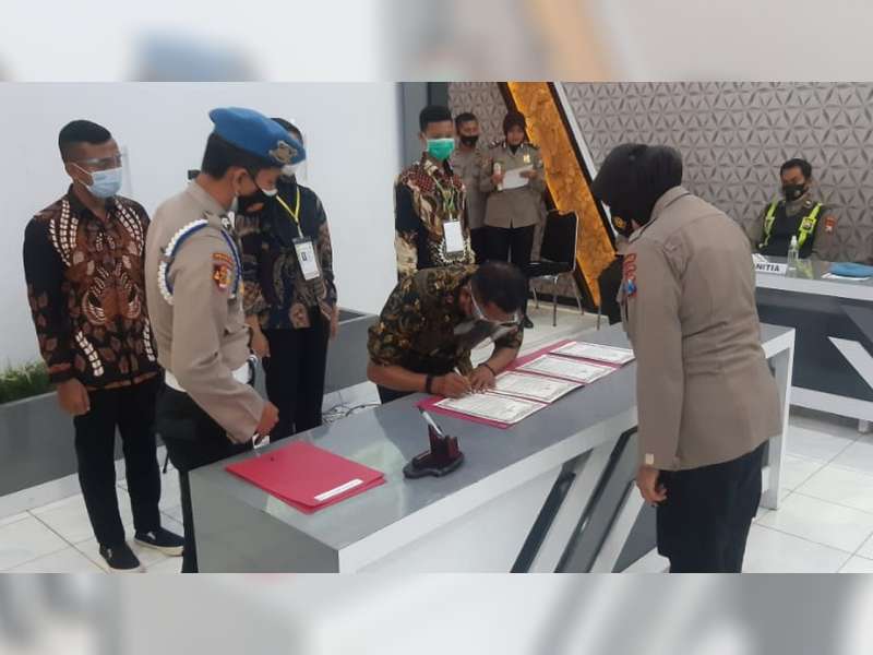 Calon Anggota Polri Asal Bojonegoro Tahun 2021 Tandatangani Pakta Integritas