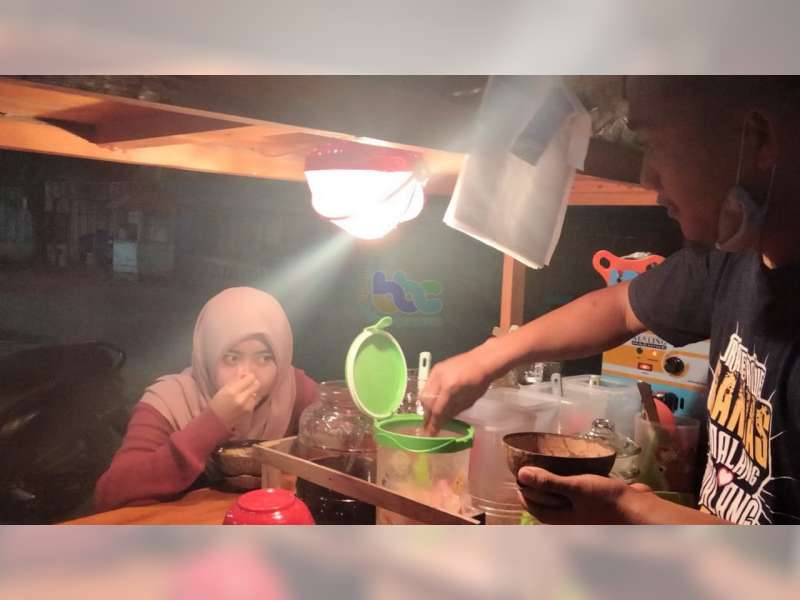 Menikmati Wedang Ronde Khas Bojonegoro di Malam Ramadan