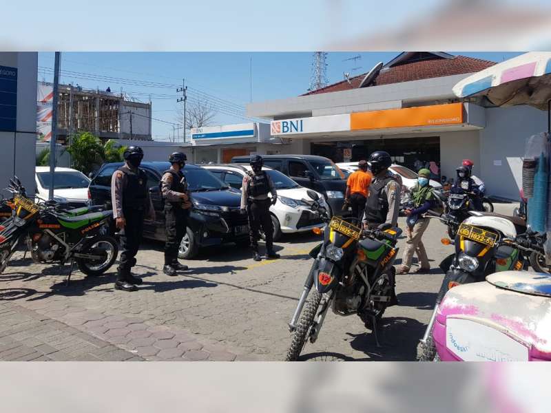 Jelang Lebaran, Polres Bojonegoro Gelar Patroli di Perbankan dan Kawasan Rawan Kejahatan