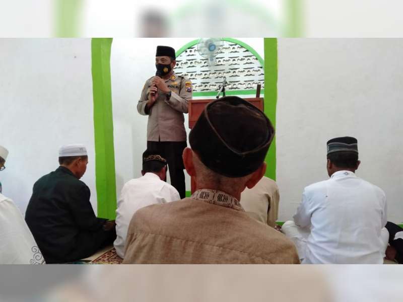 Kapolsek Sumberrejo, Bojonegoro, Minta Masyarakat Patuhi Larangan Mudik Lebaran