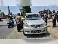 Hari Pertama Operasi Ketupat 2021, Polres Blora Perketat Penyekatan di Perbatasan