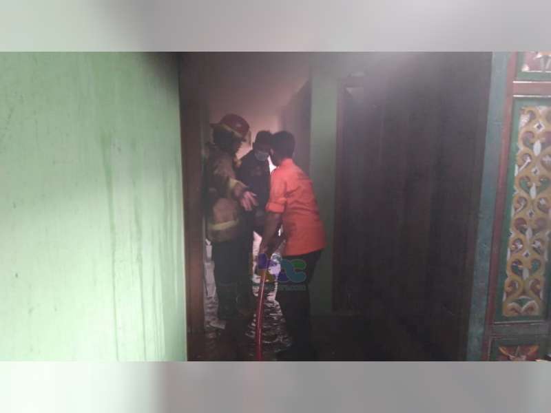 Diduga Lupa Matikan Kompor dan Ditinggal ke Pasar, Dapur Milik Warga Bojonegoro Kota, Terbakar