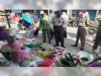 Pedagang Pasar Temayang, Bojonegoro, Terima Uang Palsu Pecahan Rp 100 Ribu