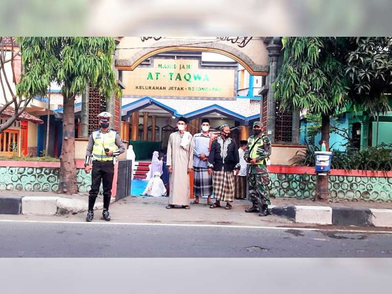 Polres Bojonegoro Beri Pengamanan Salat Idulfitri dan Peringatan Kenaikan Isa Almasih