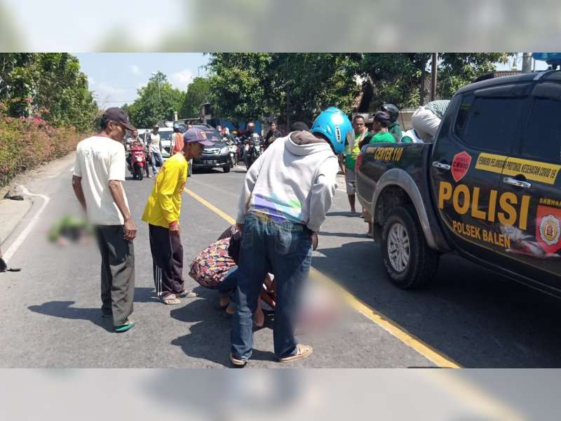 Tabrakan Motor di Balen, Bojonegoro, Seorang Pengendara Motor Meninggal Dunia di TKP