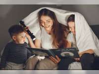 Bangun Minat Baca Sejak Dini, Begini Caranya!