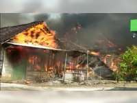 8 Unit Rumah milik Warga Kedungadem, Bojonegoro, Terbakar, Kerugian Capai Rp 800 Juta