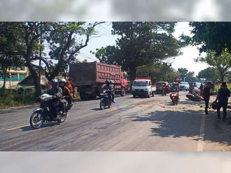 Kecelakaan di Jalur Pantura Tuban, Seorang Pembonceng Motor Meninggal Dunia di TKP