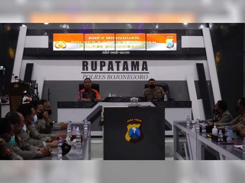 Polres Bojonegoro Gelar Rapat Analisa dan Evaluasi Penanganan COVID-19