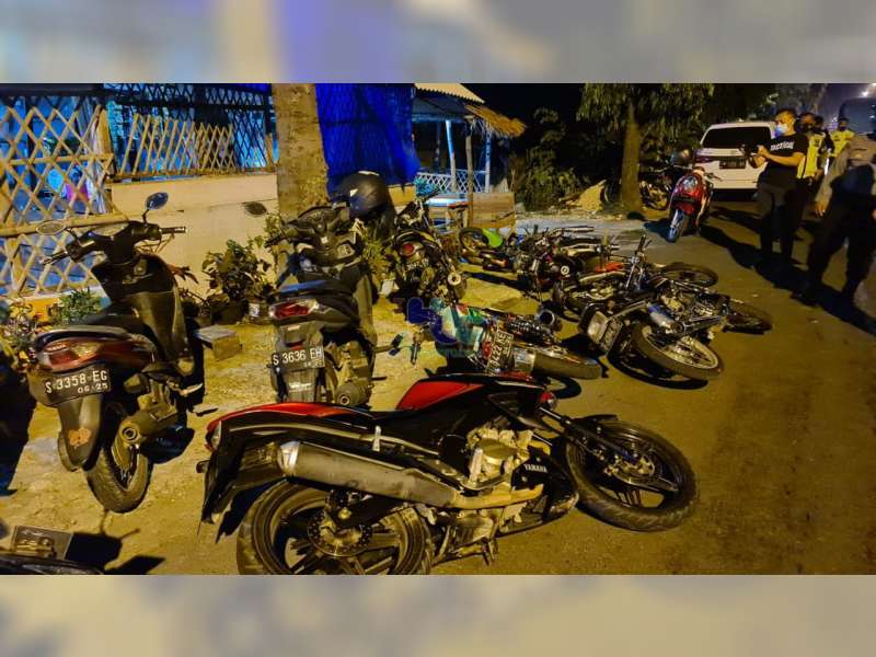 Polisi Tuban Bubarkan Aksi Balap Liar, 44 Pemuda dan 29 Motor Diamankan Petugas