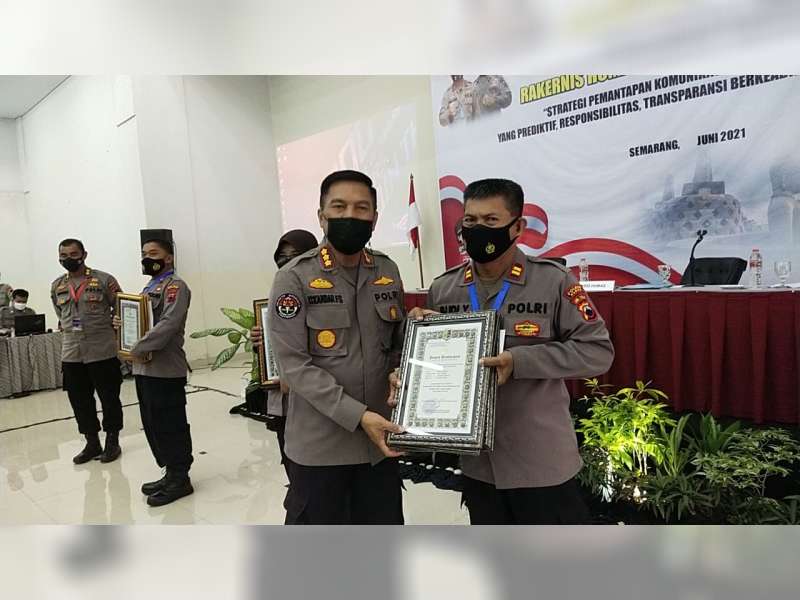 Humas Polres Blora Raih Juara 3 Amplifikasi Berita Positif Tingkat Polda Jateng