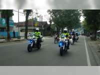 Hari Pertama PPKM Darurat di Blora, Petugas Gabungan Gelar Patroli