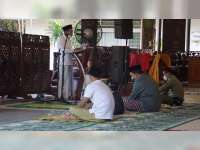 Bupati Blora Laksanakan Salat Iduladha di Pendopo Rumah Dinas