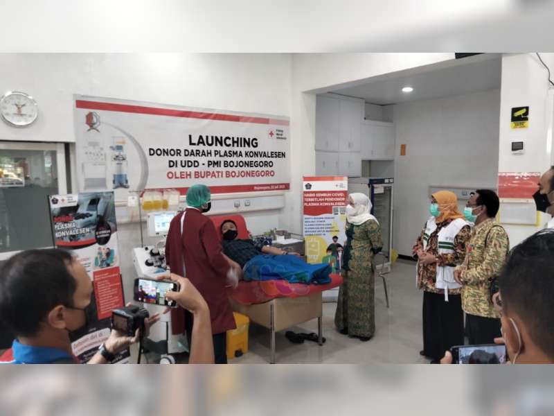 Bupati Hadiri Peluncuran Donor Plasma Konvalesen di PMI Bojonegoro