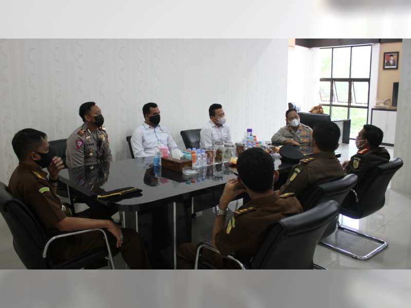 Tingkatkan Sinergi, Kepala Kejaksaan Negeri yang Baru Berkunjung ke Polres Bojonegoro