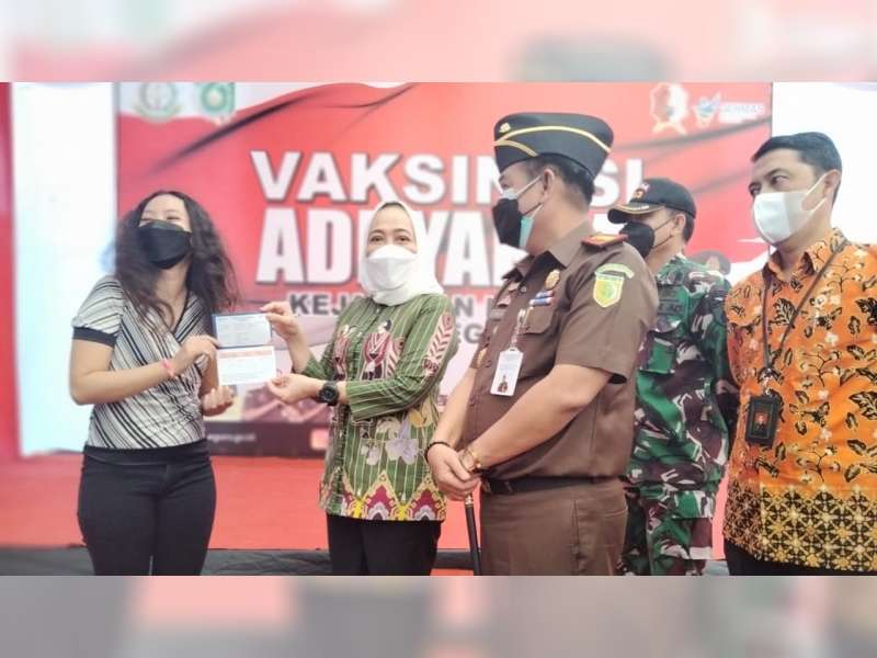 Kejaksaan Negeri Bojonegoro Gelar Serbuan Vaksinasi Adhiyaksa