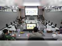 Forkopimda Bojonegoro Ikuti Rakor Evaluasi Penanggulangan COVID-19 Melalui Video Conference