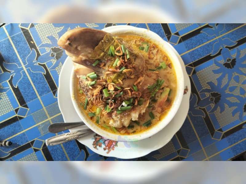 Rasakan Sensasi Kuliner Gulai Kikil Sapi 'Jumbo' di Desa Bendo, Bojonegoro