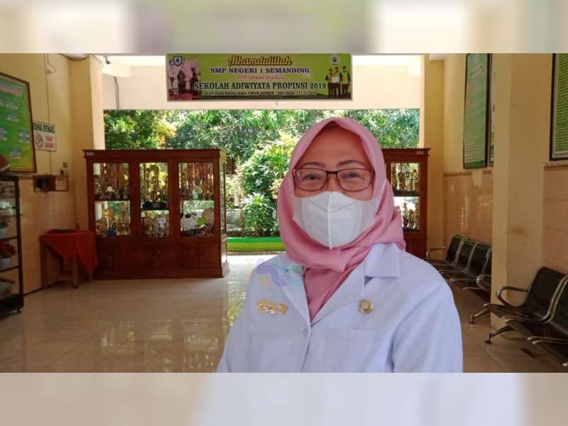 SMP Negeri 1 Semanding, Tuban, Kecolongan Ratusan Unit Tablet Merk Samsung