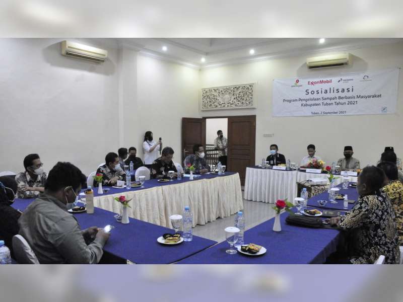 EMCL Bersama Pemkab Tuban Sosialisasikan Program Pengelolaan Sampah Berbasis Masyarakat