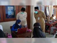 Wakil Gubernur Jateng Taj Yasin Maimoen Tinjau Vaksinasi di Cepu, Blora