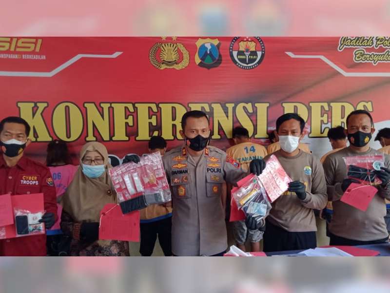 Polres Tuban Berhasil Ungkap 6 Kasus Narkotika dengan 8 Tersangka