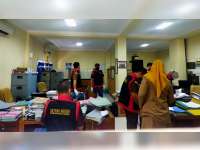 Kejaksaan Negeri Blora Geledah Kantor Dinas Perdagangan, Koperasi, dan UKM