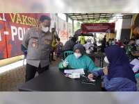 Dorong Percepatan Tercapainya Herd Immunity, Polres Bojonegoro Gencarkan Vaksinasi
