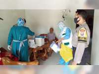 Polisi Bojonegoro Kawal Vaksinasi pada Penyandang Disabilitas dan ODGJ