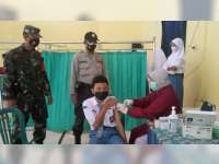 Polsek Sumberrejo, Bojonegoro, Kembali Gelar Vaksinasi Corona bagi Pelajar dan Santri