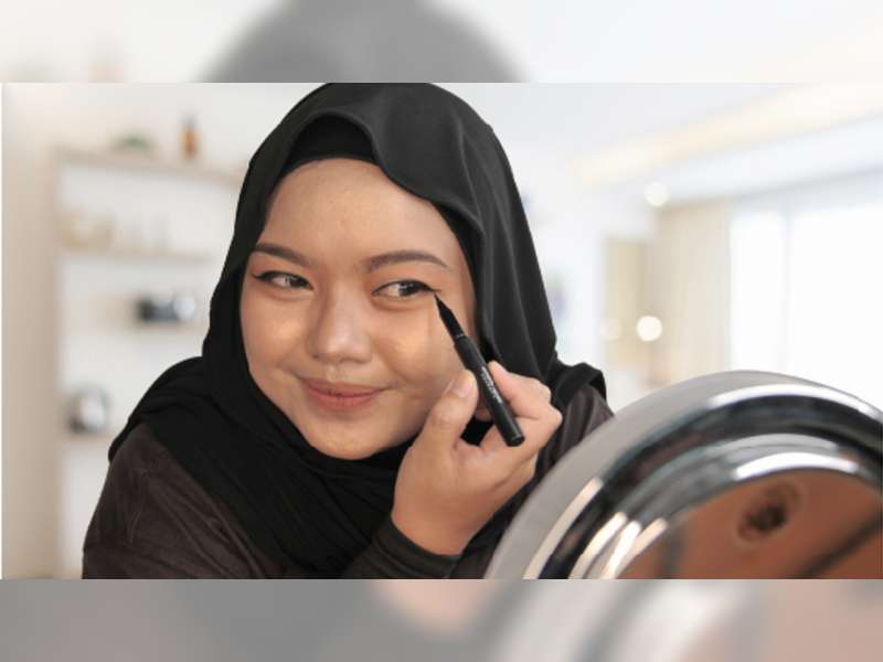 Kurang Tidur dan Wajah Terlihat Bengkak? Berikut 3 Tips untuk Menghilangkan 'Muka Bantal'