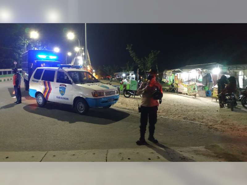 Polisi Bojonegoro Woro-woro Ajak Masyarakat untuk Segera Ikuti Vaksin COVID-19