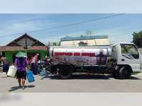 Dampak Musim Kemarau, 46 Dusun di Kabupaten Tuban Alami Kekeringan dan Krisis Air Bersih