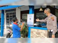 Pelayanan di Sat Lantas Polres Blora Kini Wajib Menggunakan Aplikasi PeduliLindungi