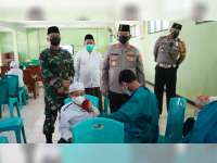 Kapolres Bojonegoro Harap Semua Pihak Dukung Percepatan Vaksinasi