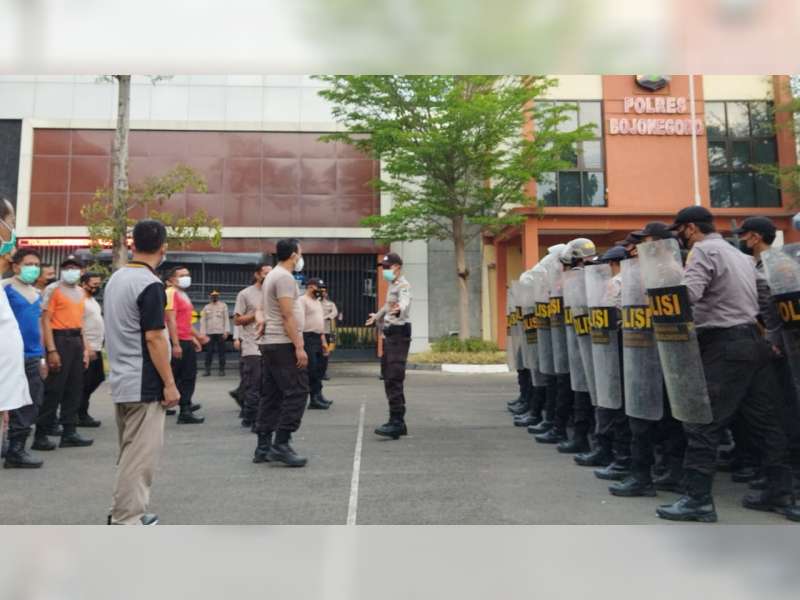 Antisipasi Gangguan Kamtibmas, Polisi Bojonegoro Gelar Latihan Dalmas