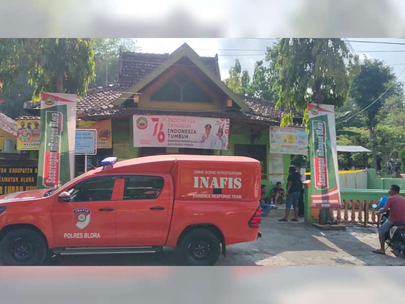 Kantor Kelurahan Kunden, Blora, Disatroni Maling